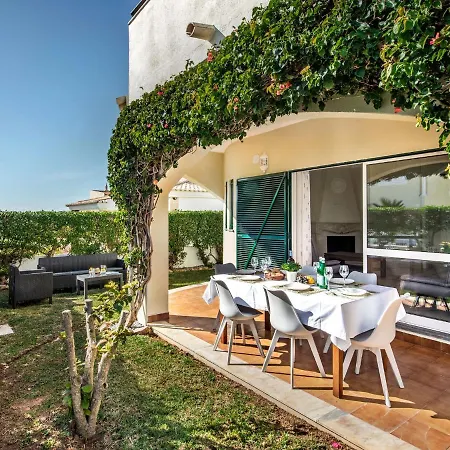 Villa Inatel Beach